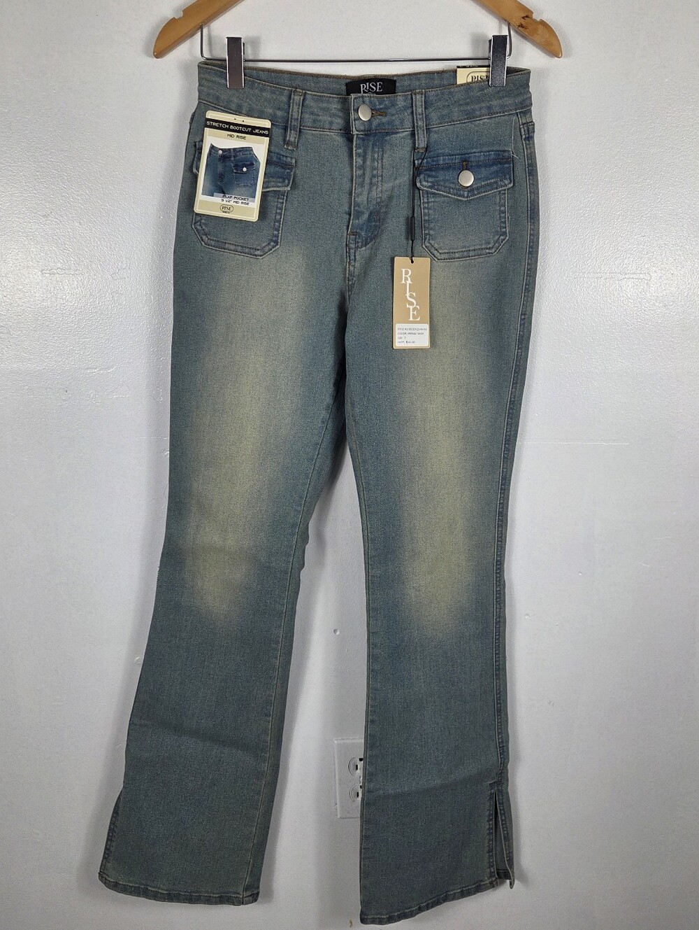Rise Womens light wash boot cut 7 jeans pockets